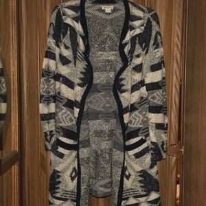 Lucky Brand Sweater size medium